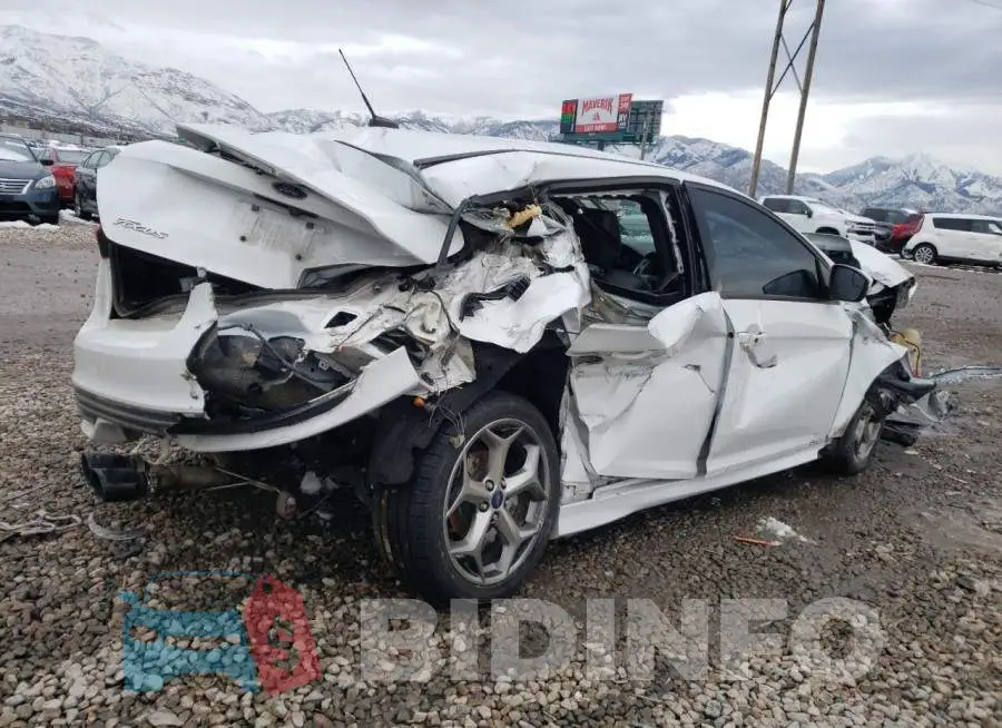1FADP3L96GL362843 Photo# 3