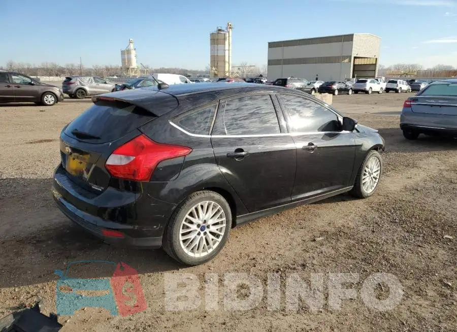 1FADP3N20EL355089 Photo# 3