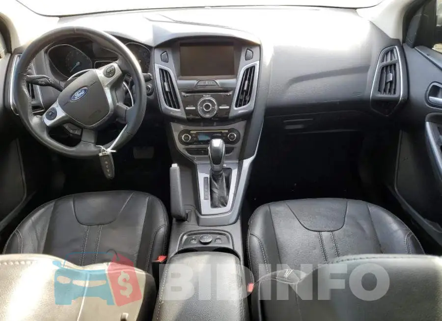 1FADP3N20EL355089 Photo# 8