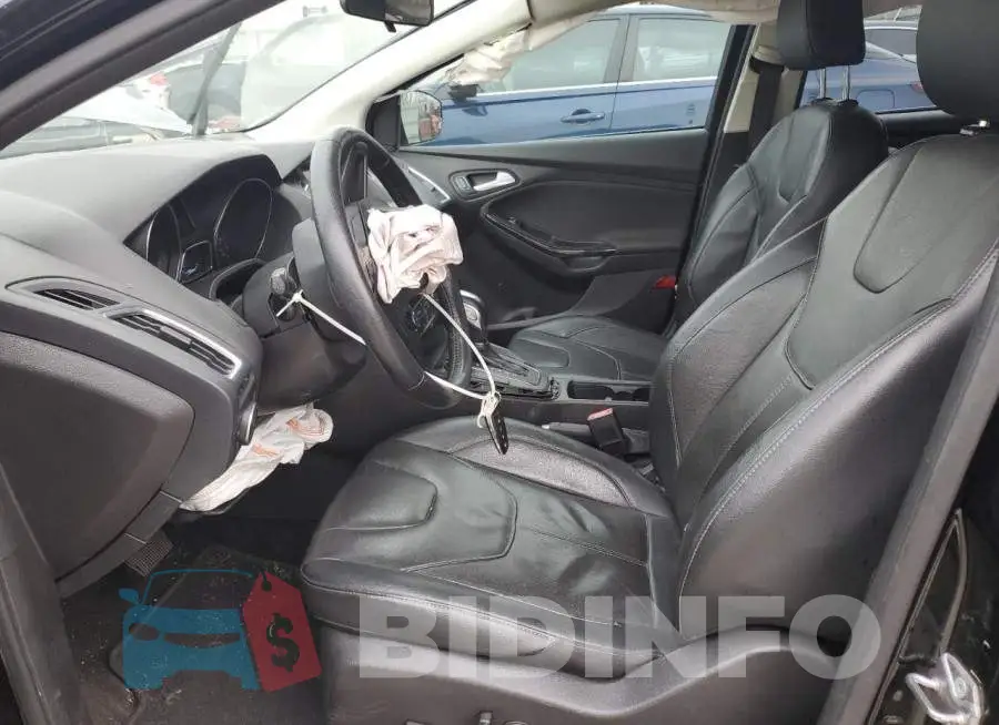 1FADP3N25HL309942 Photo# 7