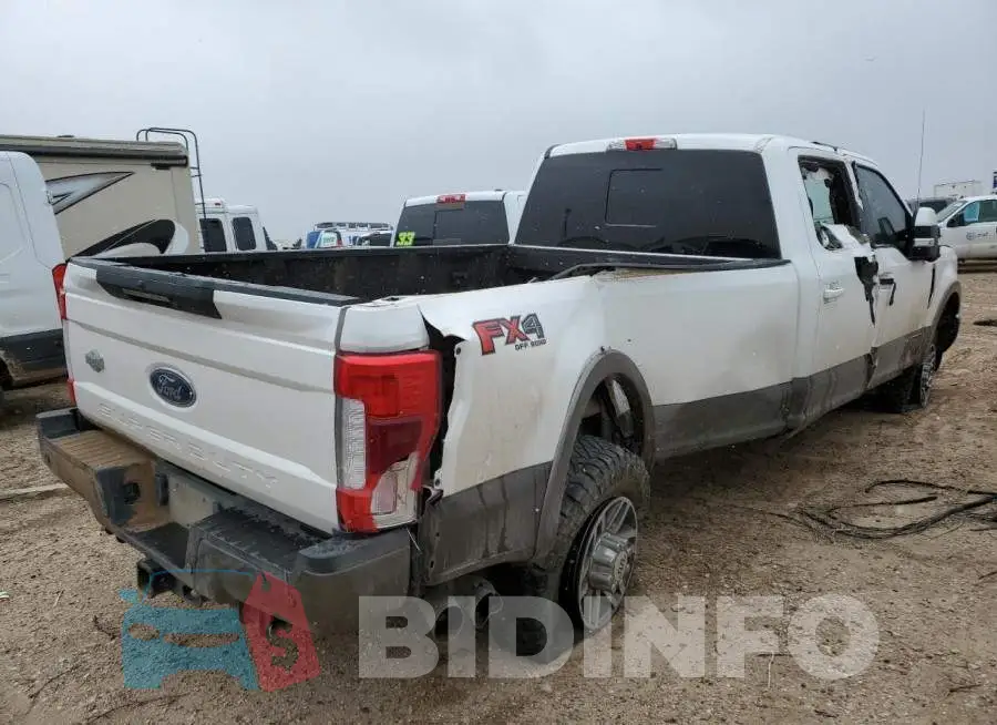 1FT8W3BT3JEC39606 Photo# 3