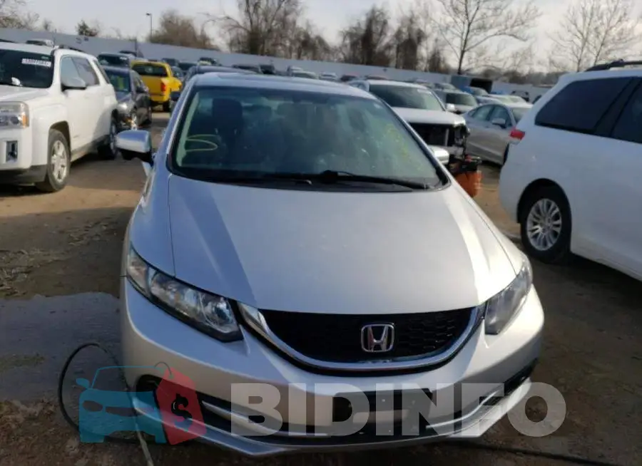 19XFB2F80FE038177 Photo# 5