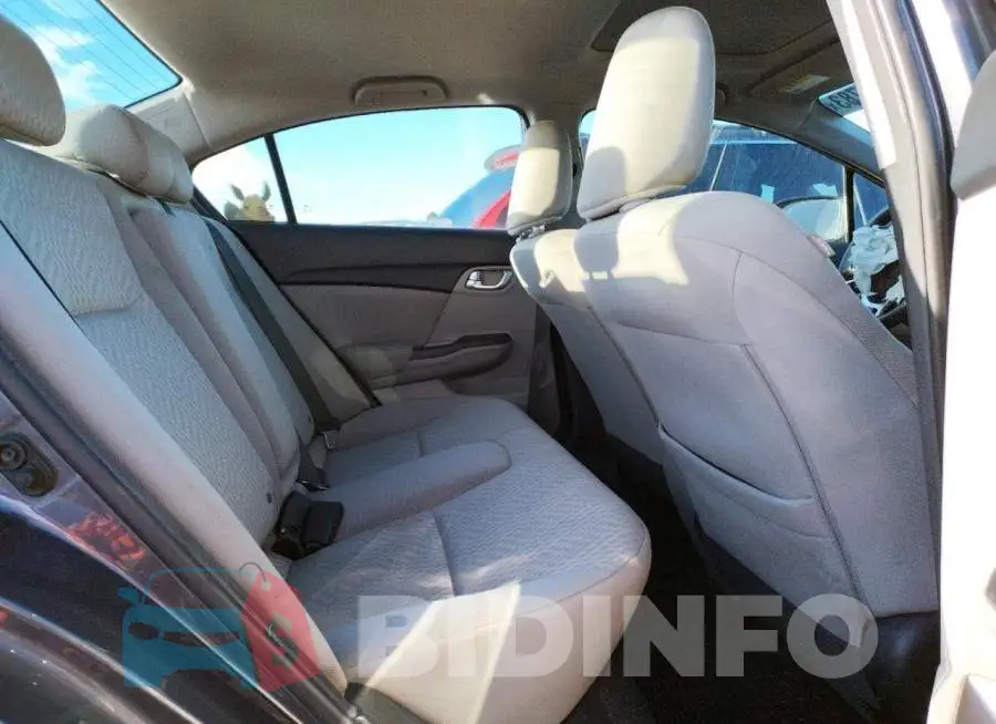 19XFB2F84FE701797 Photo# 10