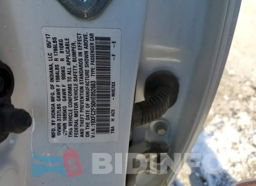19XFC2F50HE052683 Photo# 12