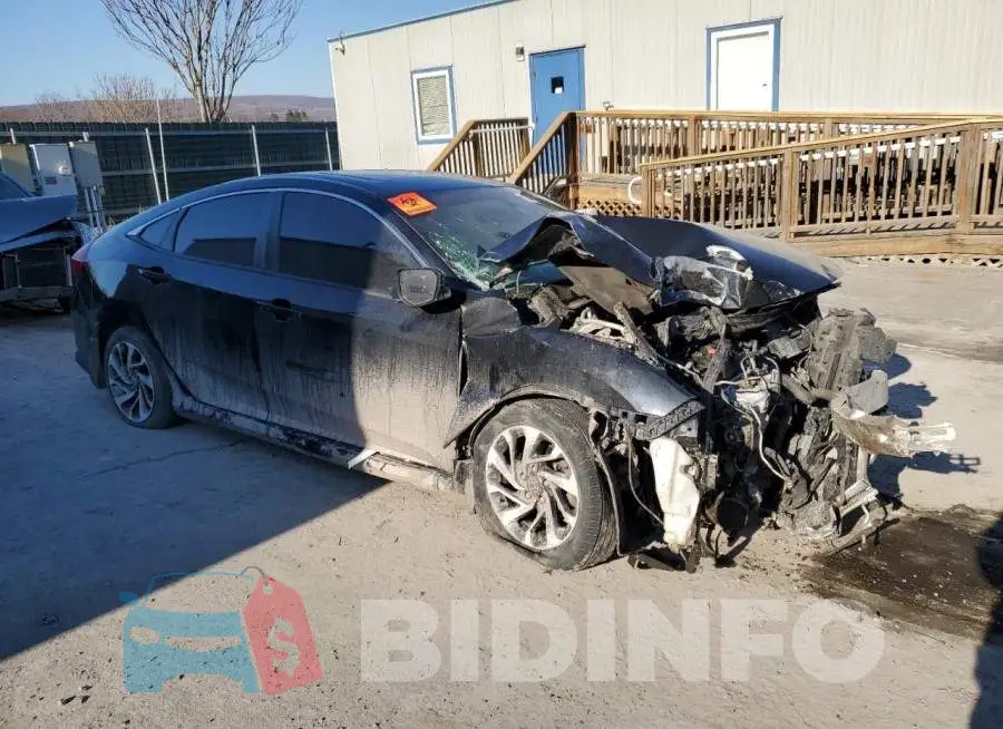 19XFC2F74HE208130 Photo# 4