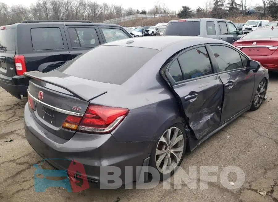 2HGFB6E52EH704667 Photo# 3