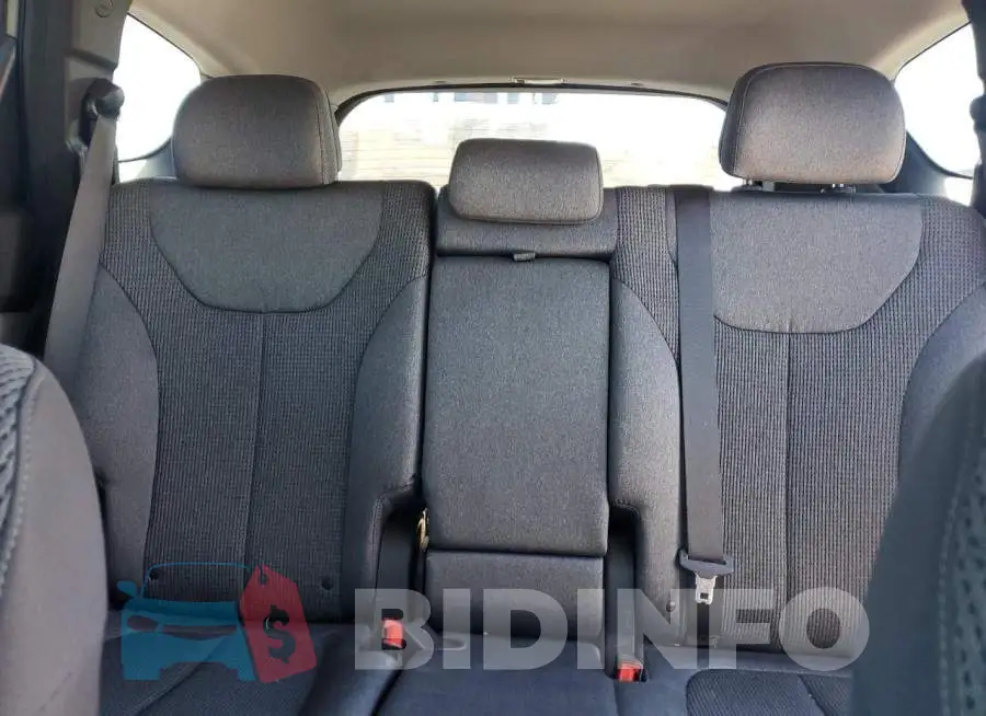 5NMS2CAD6KH028491 Photo# 10