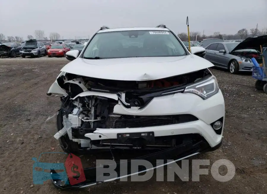 JTMDJREV9HD106524 Photo# 5