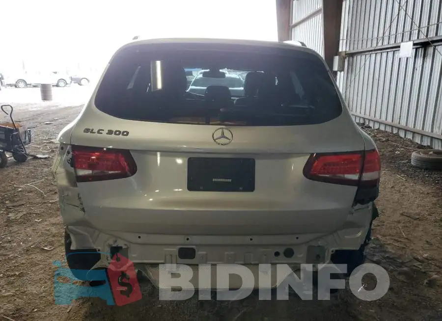WDC0G4JB7KV161139 Photo# 6