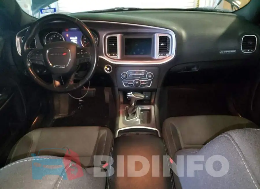 2C3CDXBG4KH628246 Photo# 8