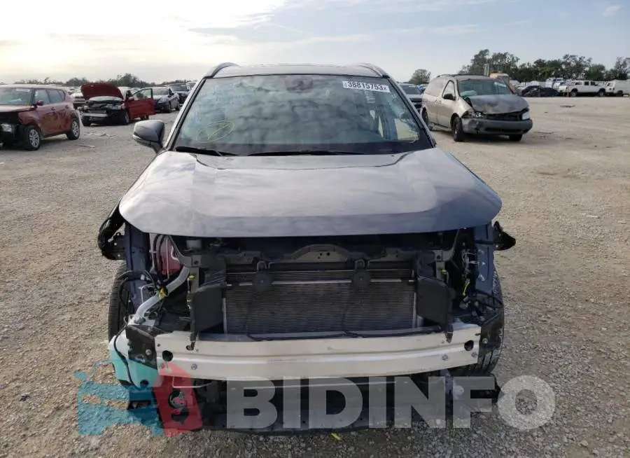 2T3W1RFV1NC178146 Photo# 5