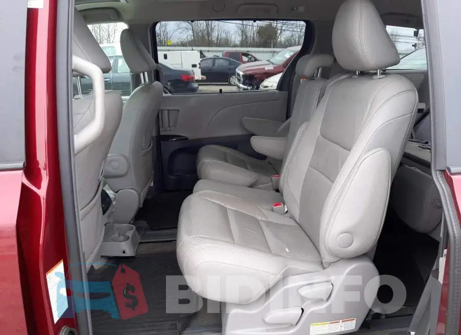 5TDYZ3DCXHS847373 Photo# 11
