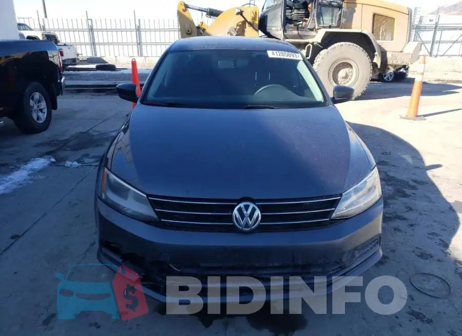 3VW167AJ2GM264943 Photo# 5