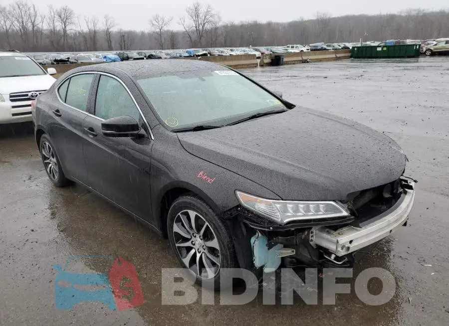 19UUB1F3XFA030047 Photo# 4