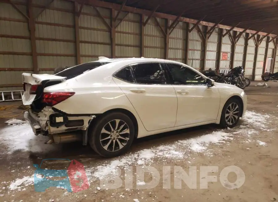19UUB1F55GA800626 Photo# 3
