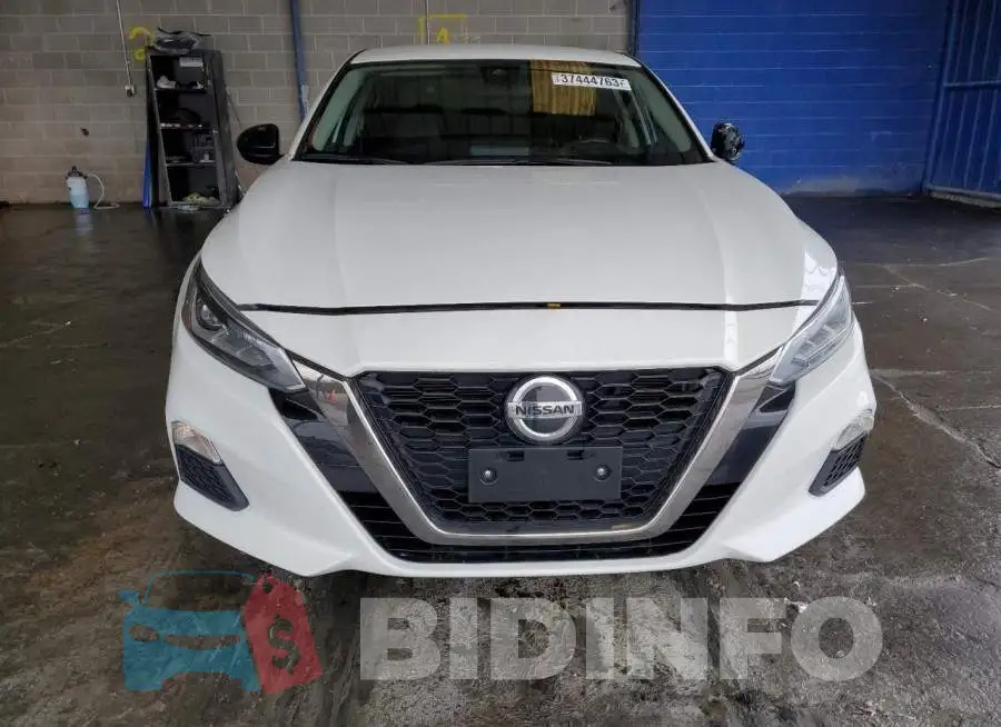 1N4BL4CV4MN375340 Photo# 5