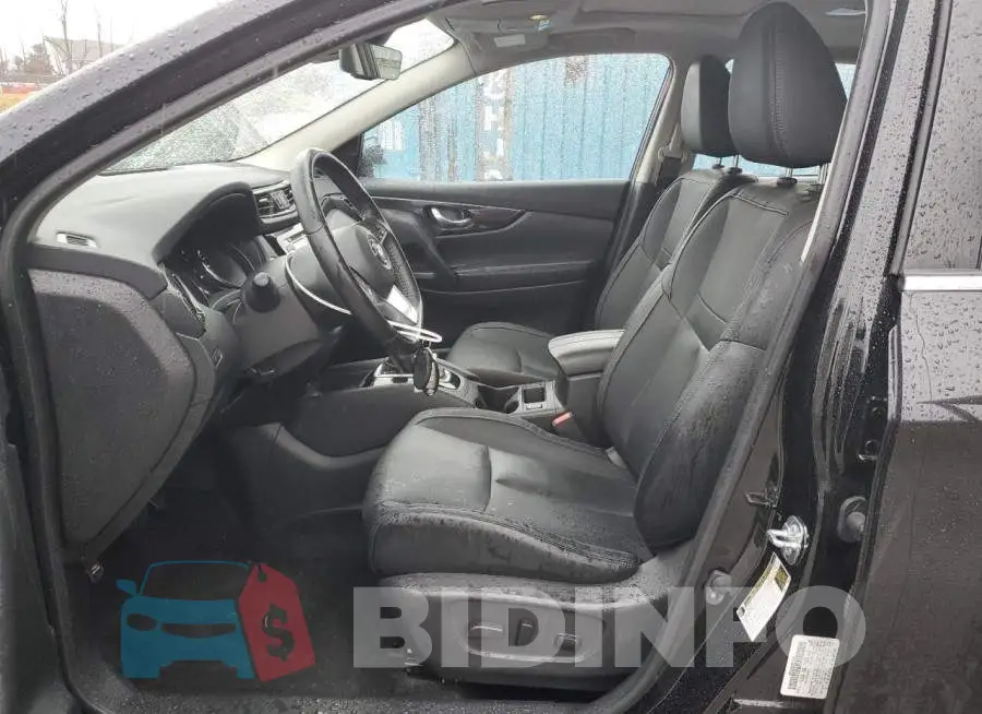 JN1BJ1CR1HW114283 Photo# 7