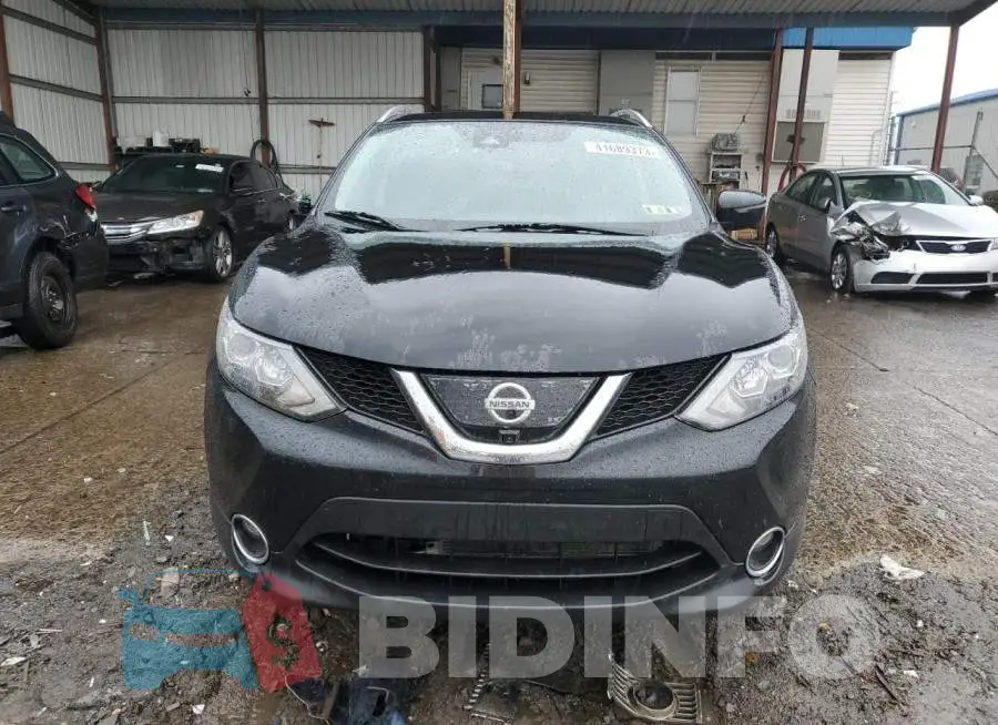 JN1BJ1CR1HW114283 Photo# 5