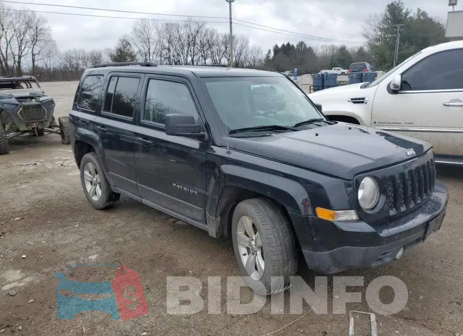 1C4NJRFB9HD159068 Photo# 4
