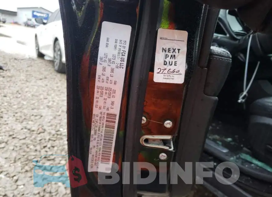 1C4PJLDB1LD600001 Photo# 12