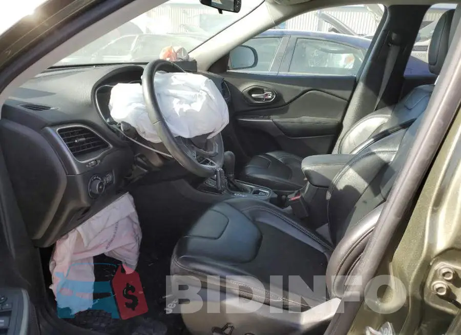 1C4PJLLB6KD226470 Photo# 7