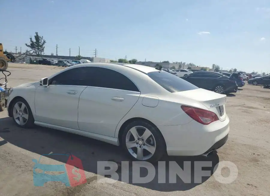 WDDSJ4EB3GN322822 Photo# 2