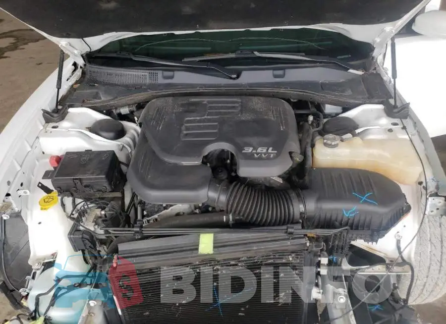 2C3CDXHG2JH157655 Photo# 11