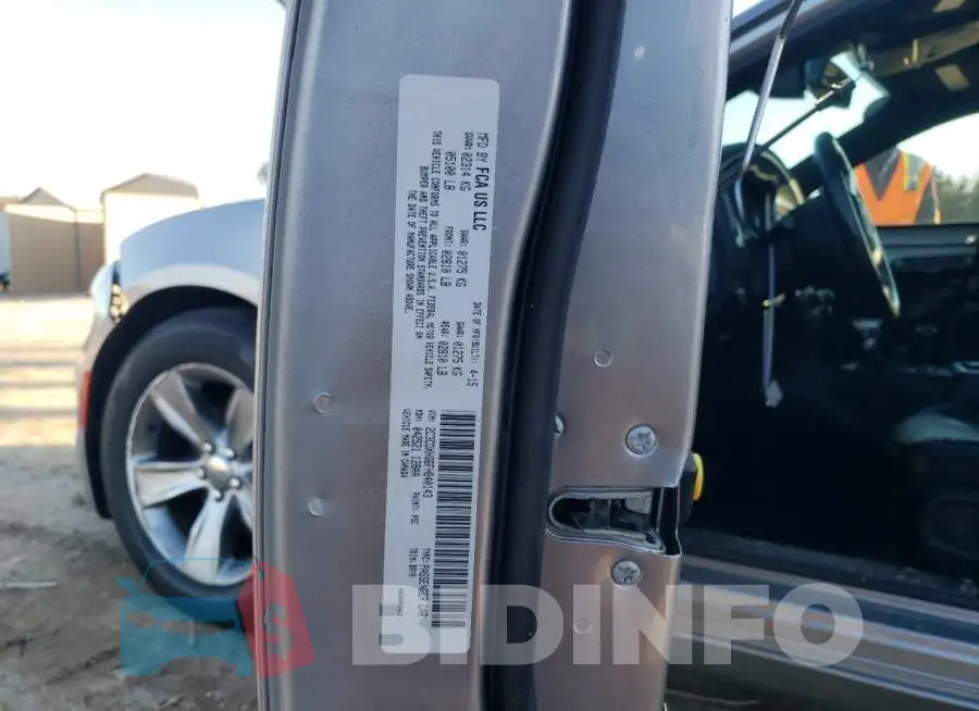 2C3CDXHG6FH840143 Photo# 13