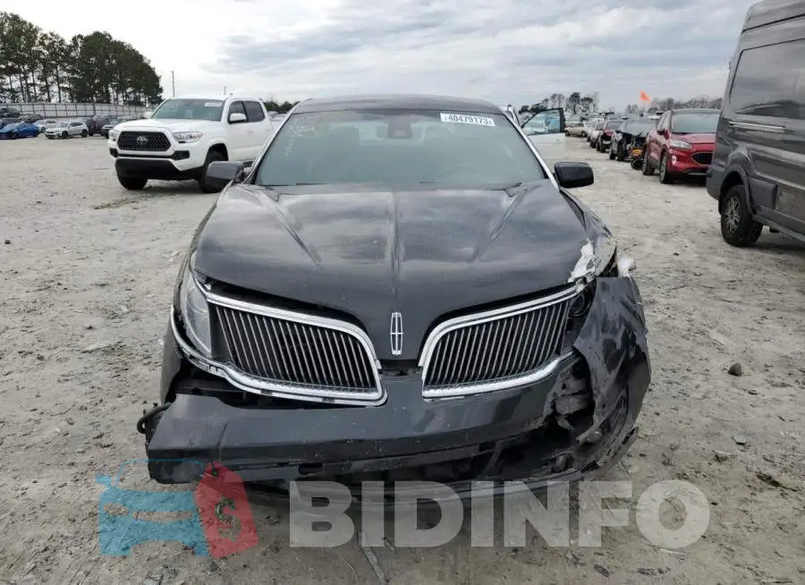 1LNHL9DK2EG611717 Photo# 5