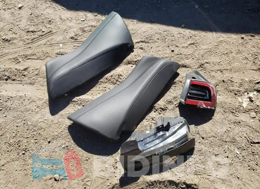 5YJ3E1EC6NF194565 Photo# 12
