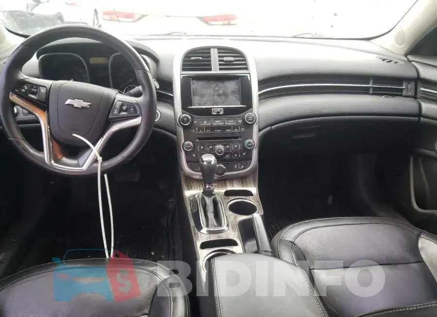 1G11H5SLXEF150793 Photo# 8