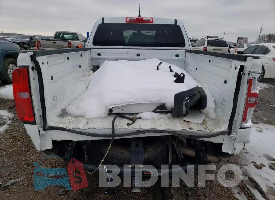 1GCHSBEN8L1102836 Photo# 6