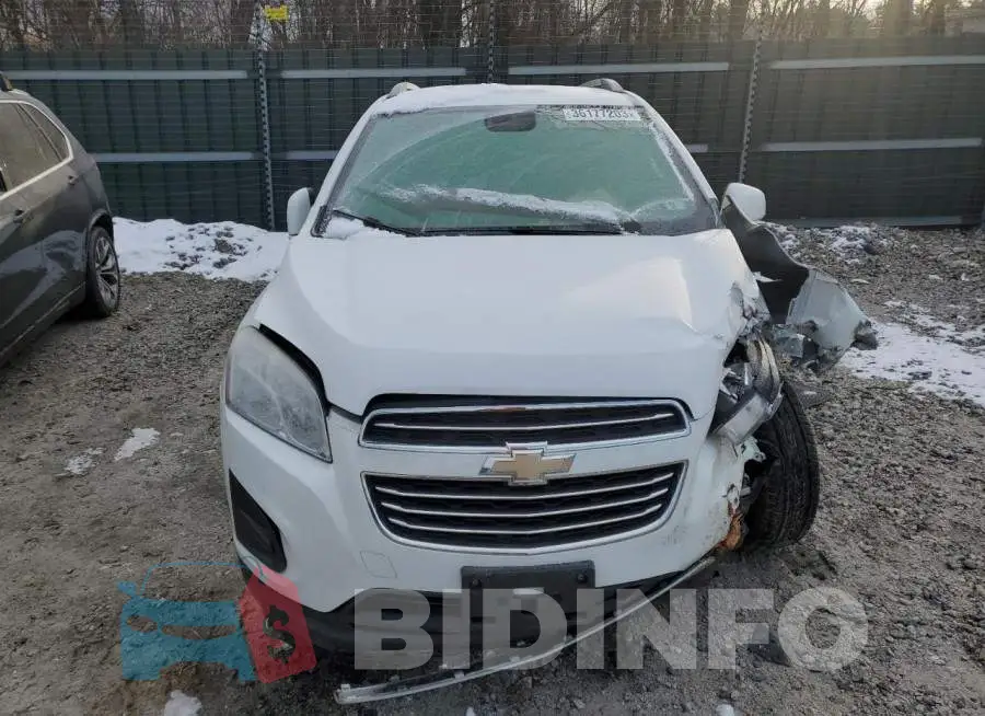 3GNCJLSB9GL168377 Photo# 5