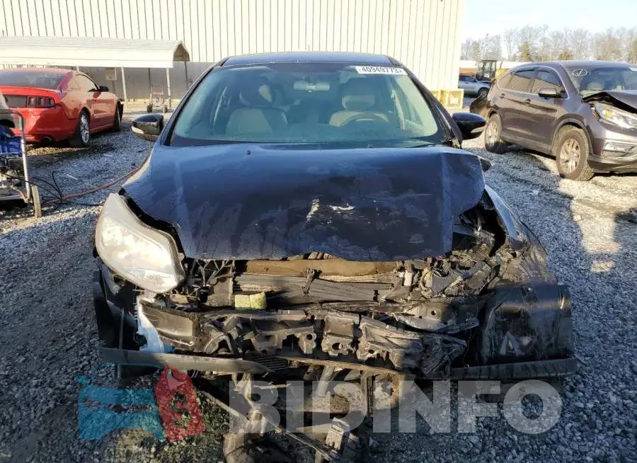1FADP3F21EL135913 Photo# 5