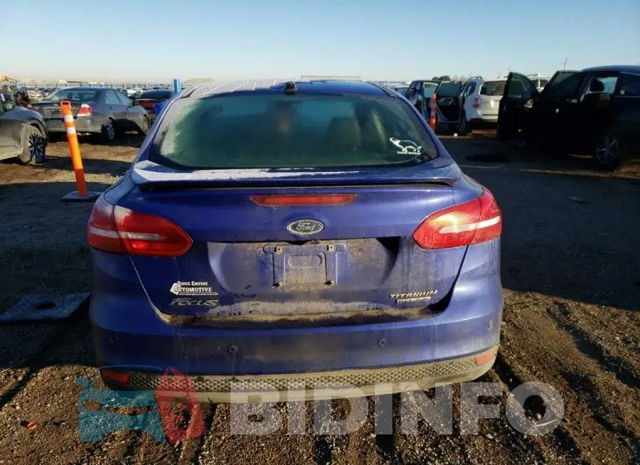 1FADP3J29FL324253 Photo# 6