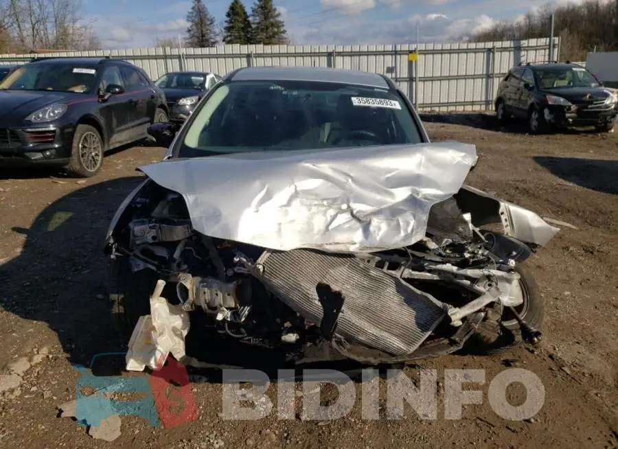 1FADP3K26EL404817 Photo# 5