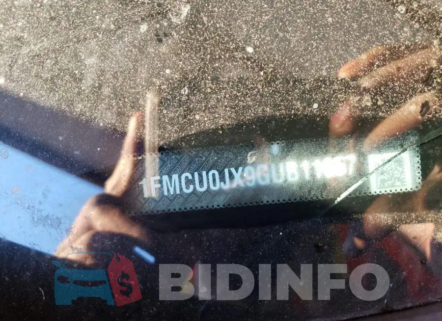 1FMCU0JX9GUB11657 Photo# 12