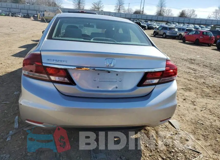 19XFB2F59FE011646 Photo# 6