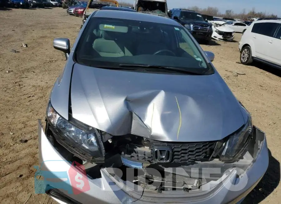 19XFB2F59FE011646 Photo# 5