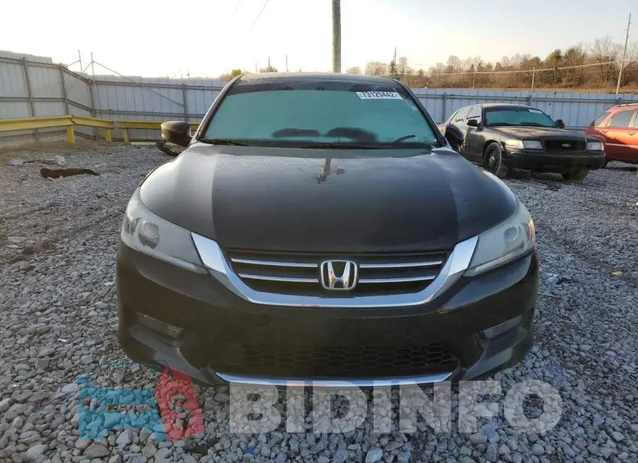 1HGCR2F56FA257945 Photo# 5