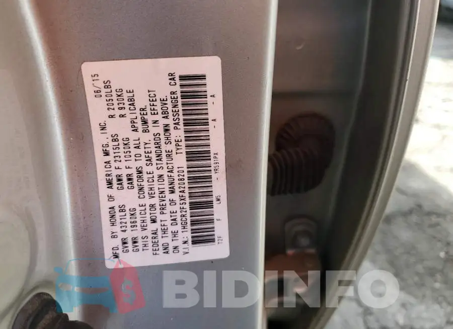 1HGCR2F5XFA208201 Photo# 12