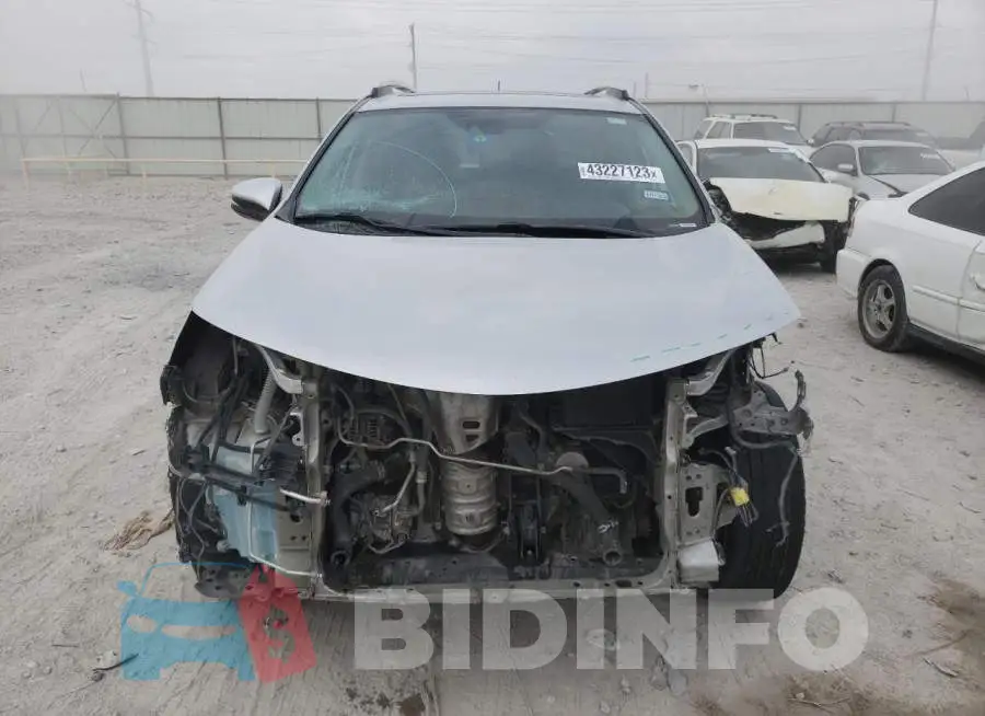 2T3YFREV1FW226949 Photo# 5