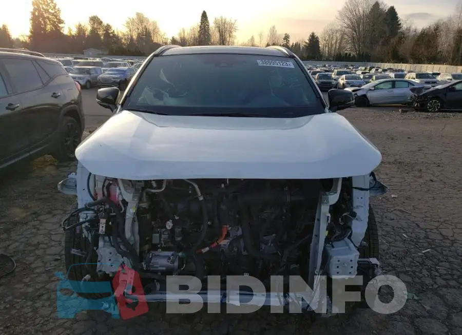 JTMFB3FV4MD020811 Photo# 5