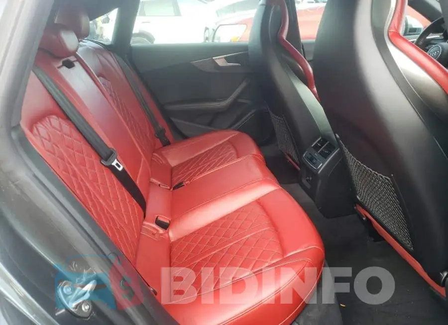 WAUC4CF5XJA069017 Photo# 10