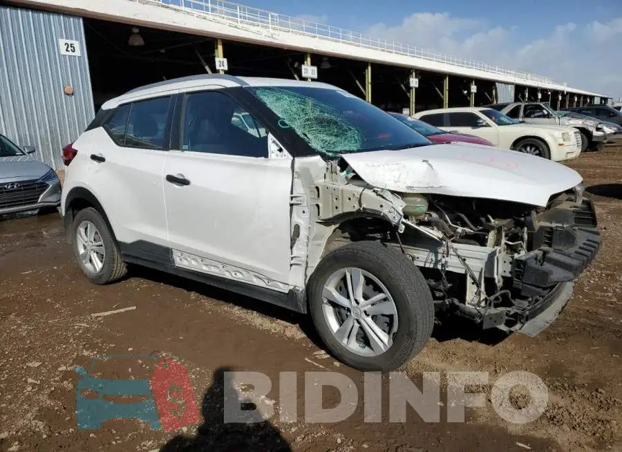 3N1CP5CU3JL515523 Photo# 4