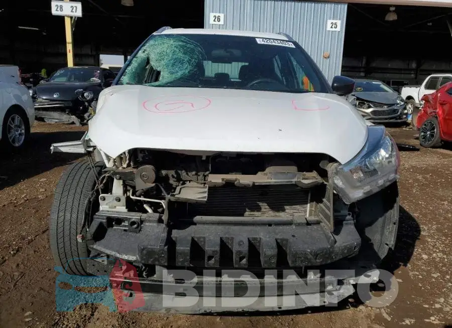 3N1CP5CU3JL515523 Photo# 5