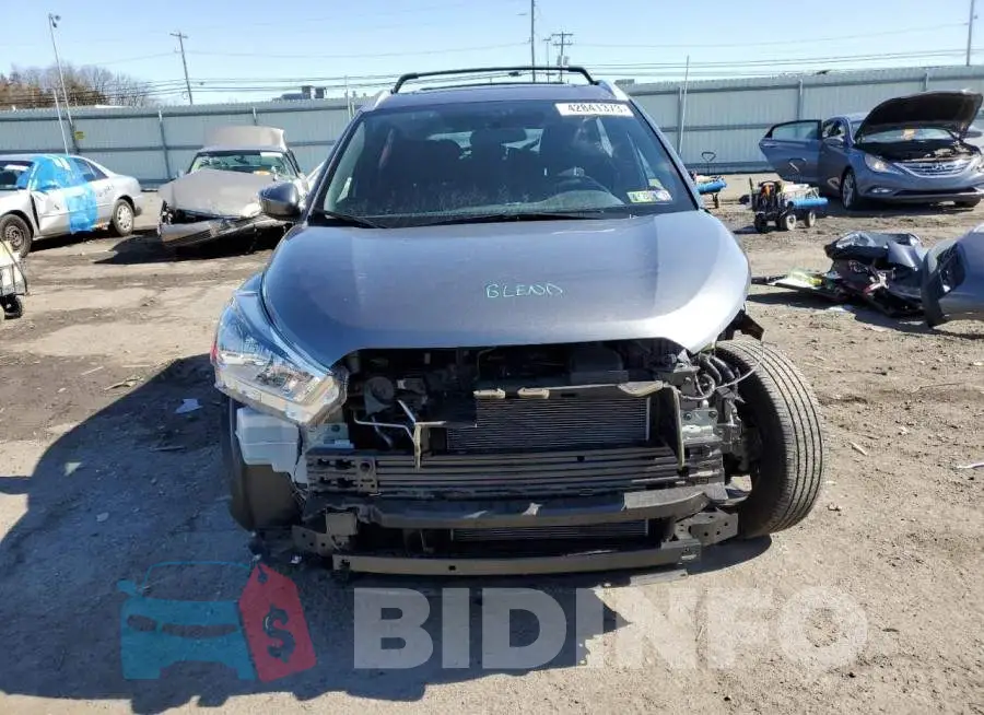 3N1CP5CU4JL531441 Photo# 5
