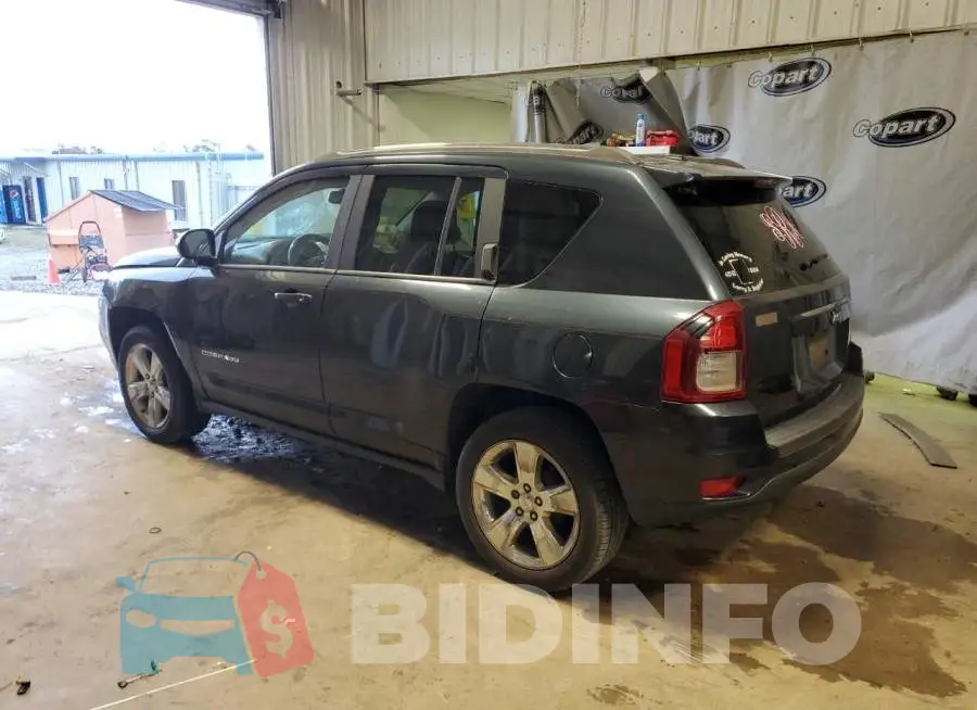 1C4NJCEB5ED660582 Photo# 2