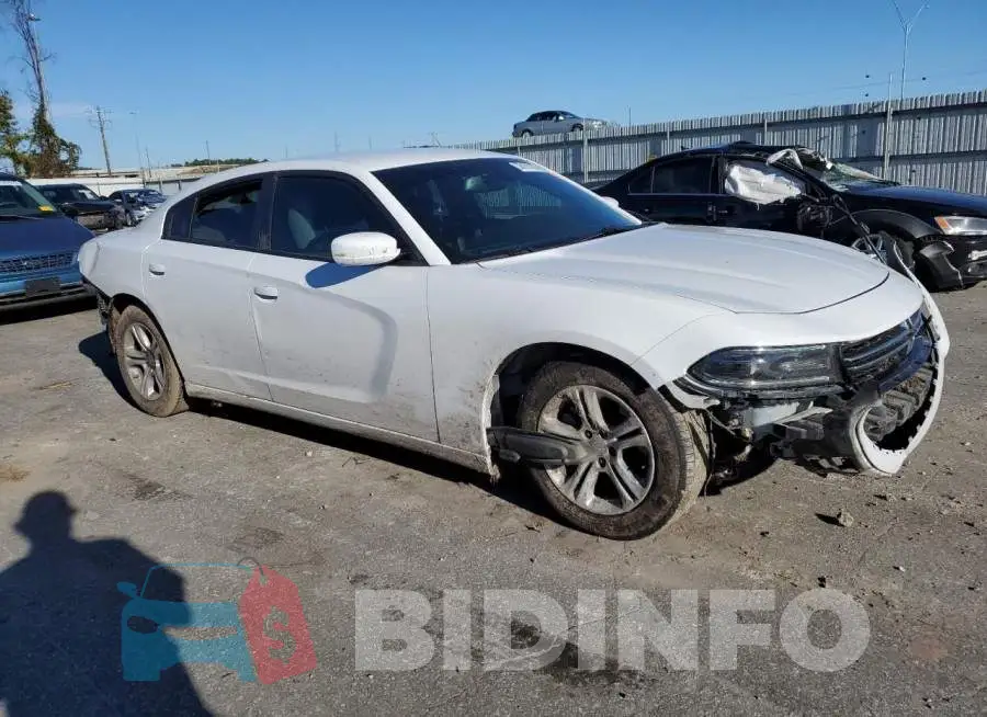 2C3CDXBG7FH752033 Photo# 4