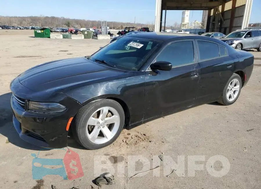 2C3CDXBG8FH812868 Photo# 1
